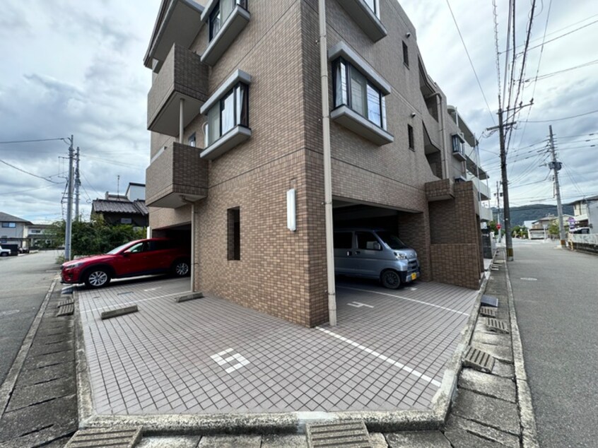 駐車場 メモリープラザあかしや