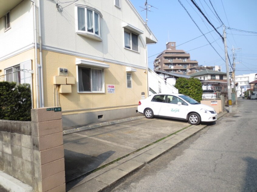 駐車場 フローレンス中央