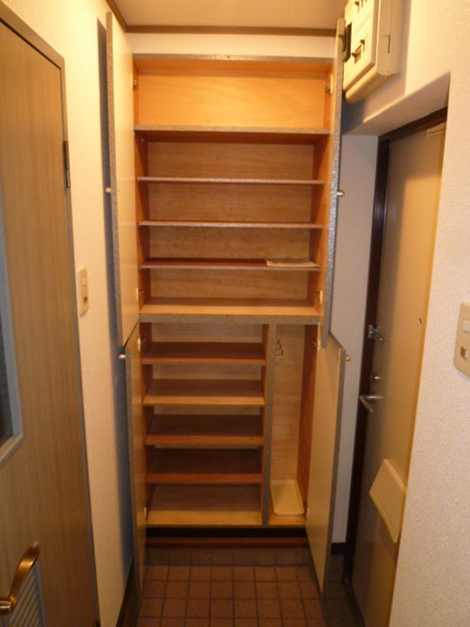 靴箱 いわき６番館