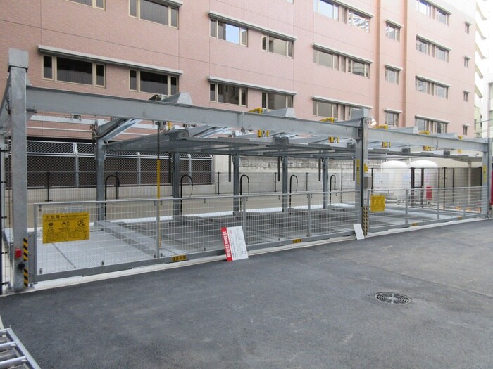 駐車場 ｴﾝｸﾚｽﾄ博多駅前ＡＲＴ（405）