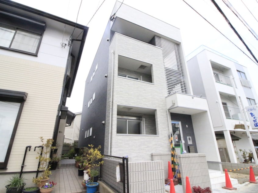 外観写真 リシェス春日