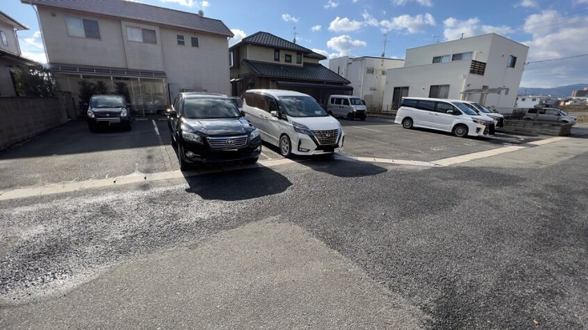 駐車場 オーク菰田　Ａ棟