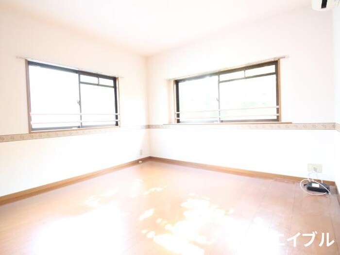 居室 エスポワ－ル六本松南