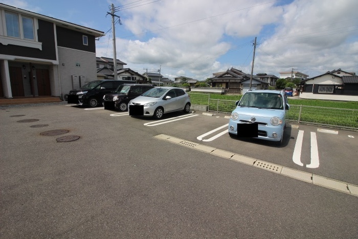 駐車場 ハイドランジアⅡ