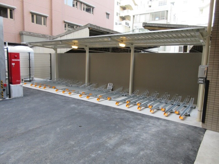 駐輪場 ｴﾝｸﾚｽﾄ博多駅前ＡＲＴ（708）