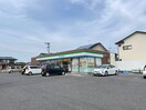 ファミリーマート　遠賀松の本6丁目店(コンビニ)まで2300m ソレイユ遠賀 Ｆ