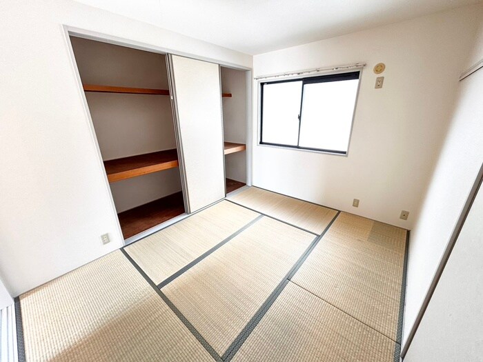 居室 サニースロープK