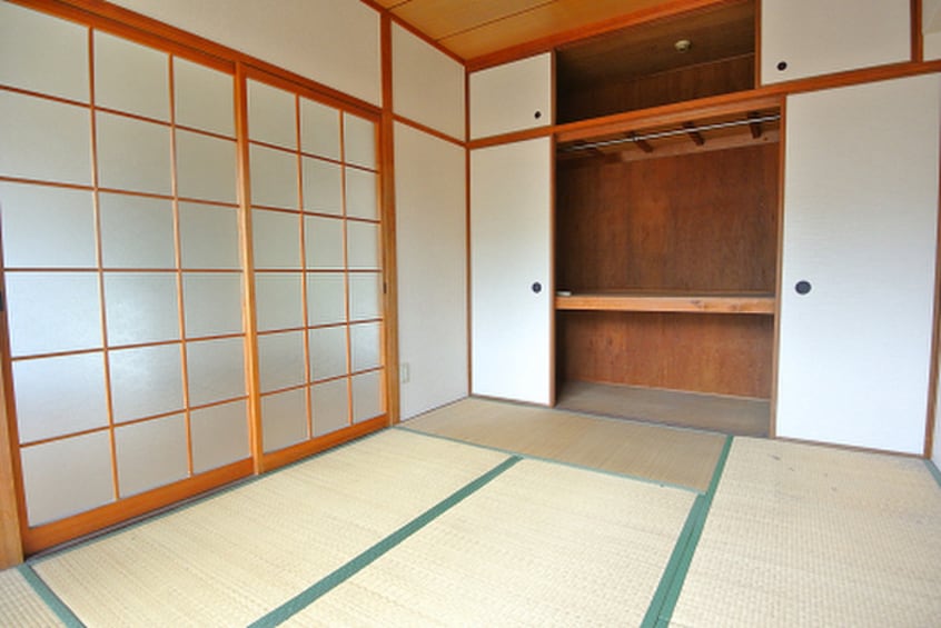 居室 コンプレート中津口