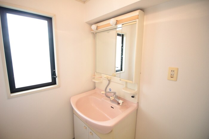 洗面 クイーンビラＧＯＴＯ