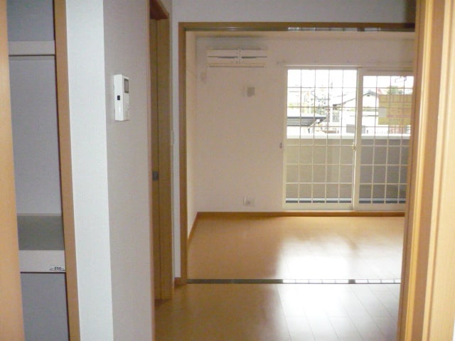 居室 ミニヨン・カ－サⅠ