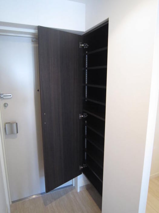 靴箱 ｸﾞﾗﾝﾌｫｰﾚﾌﾟﾗｲﾑ天神東（703）