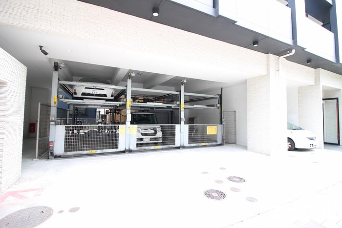 駐車場 MODERN PALAZZO 天神北Ⅱ