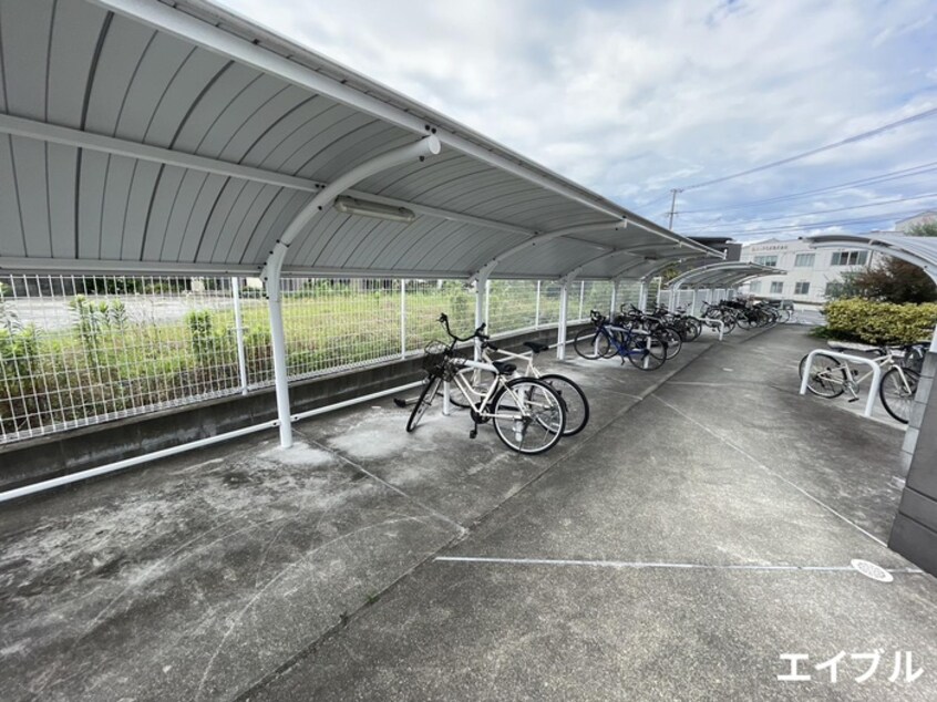 駐輪場 ムーンリバー久留米駅南