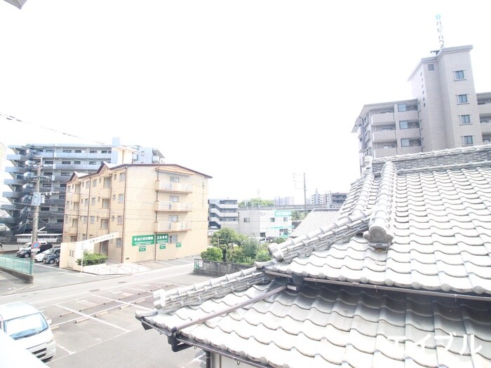 室内からの展望 クラヴィーア朝倉街道駅前