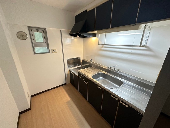 キッチン オアシス霧ヶ丘Ⅲ