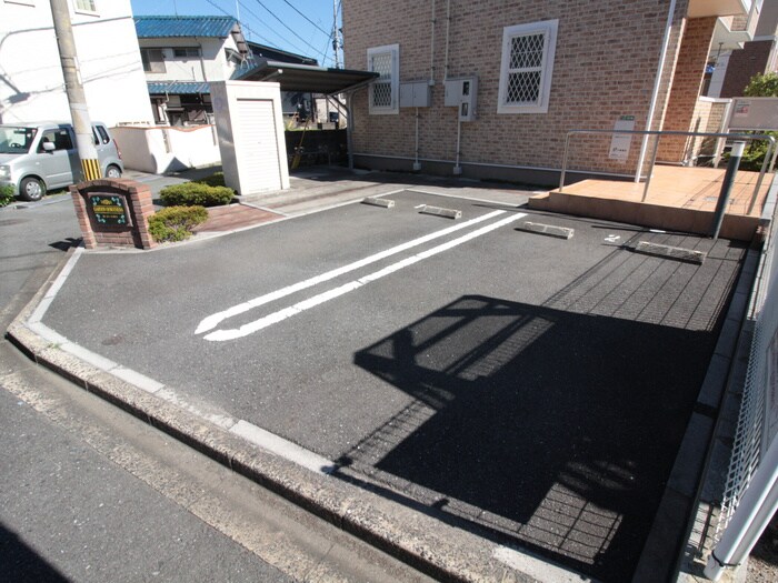 駐車場 ガーデン・エノセラ