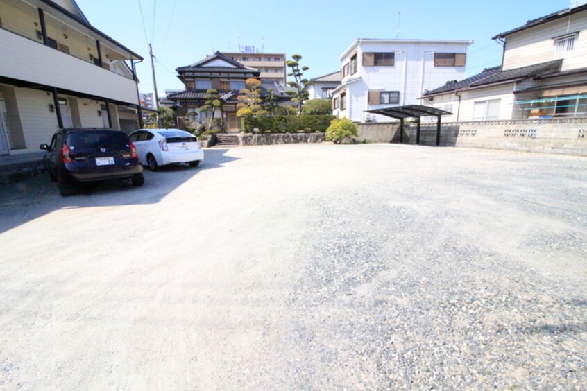 駐車場 カナディアンハイツ司