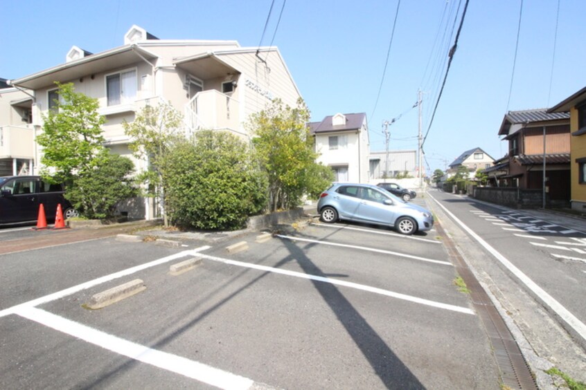 駐車場 グランディール行橋 Ｃ