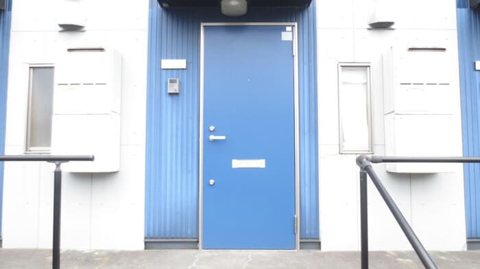 エントランス部分 M＆Y