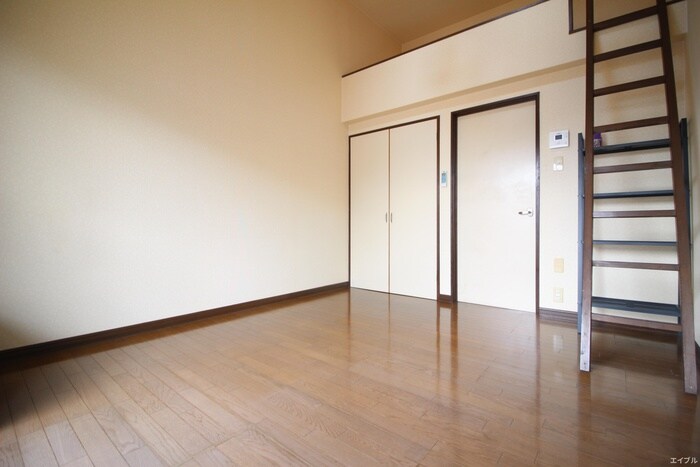 居室 ラフォーレ坂本