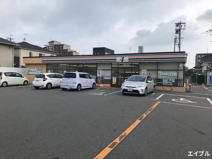 セブンイレブン(コンビニ)まで200m キークリスト