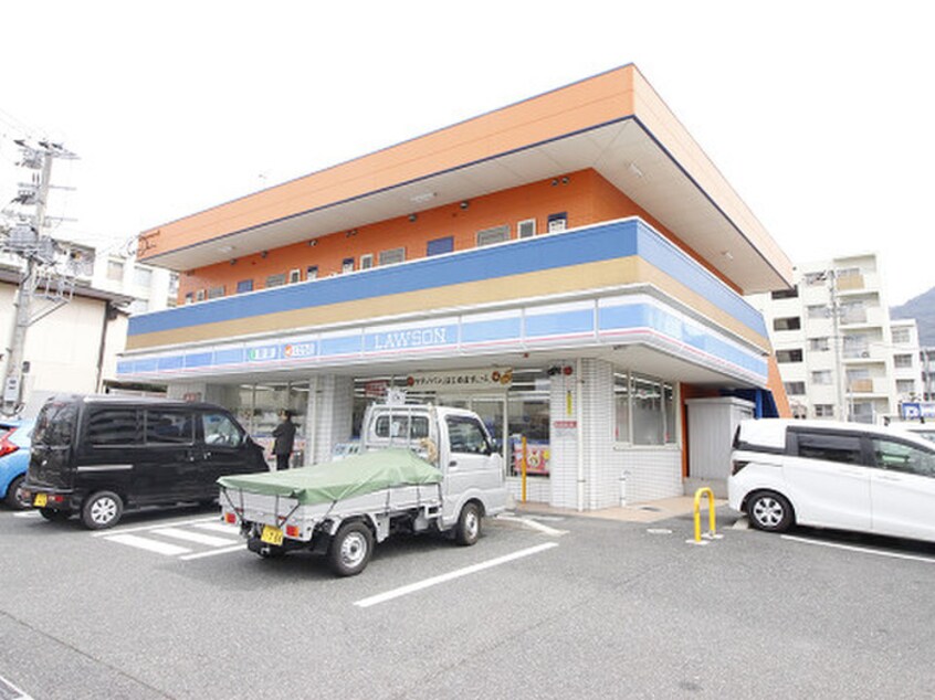 ローソン 門司東新町店(コンビニ)まで120m オリエンタル東新町