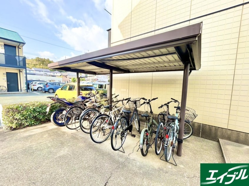 駐輪場 橘倶楽部 八番館