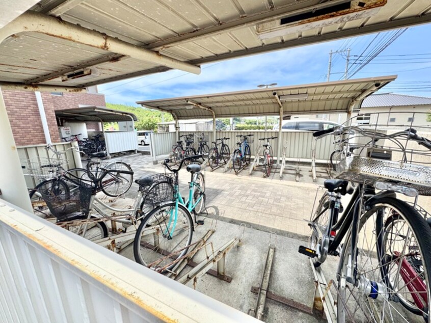 駐輪場 ＳＴＡＹＴＵＳひびきの