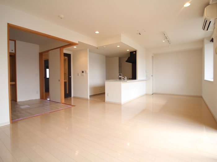 居室 イニシア愛宕浜（304）