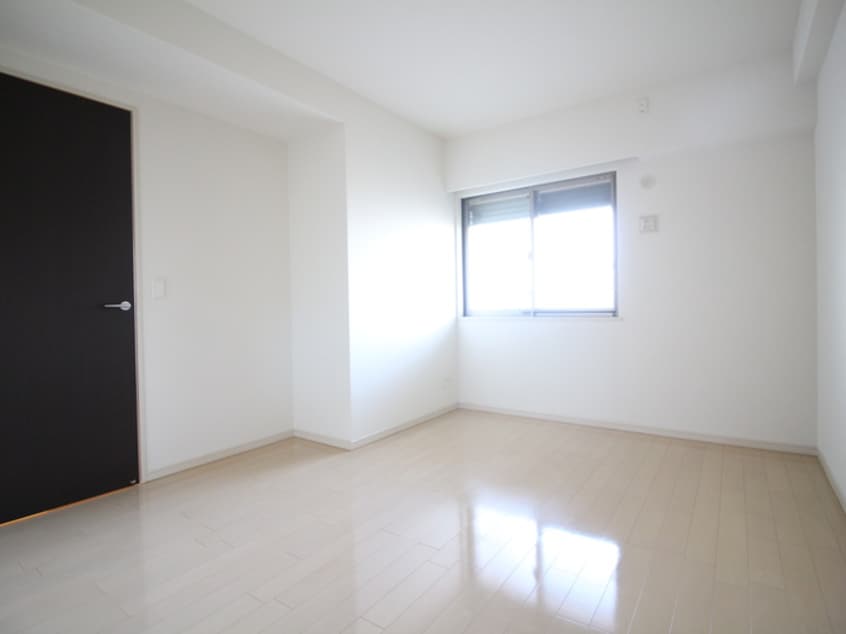 居室 イニシア愛宕浜（304）