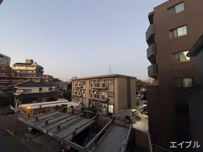 室内からの展望 サンシティ大橋東