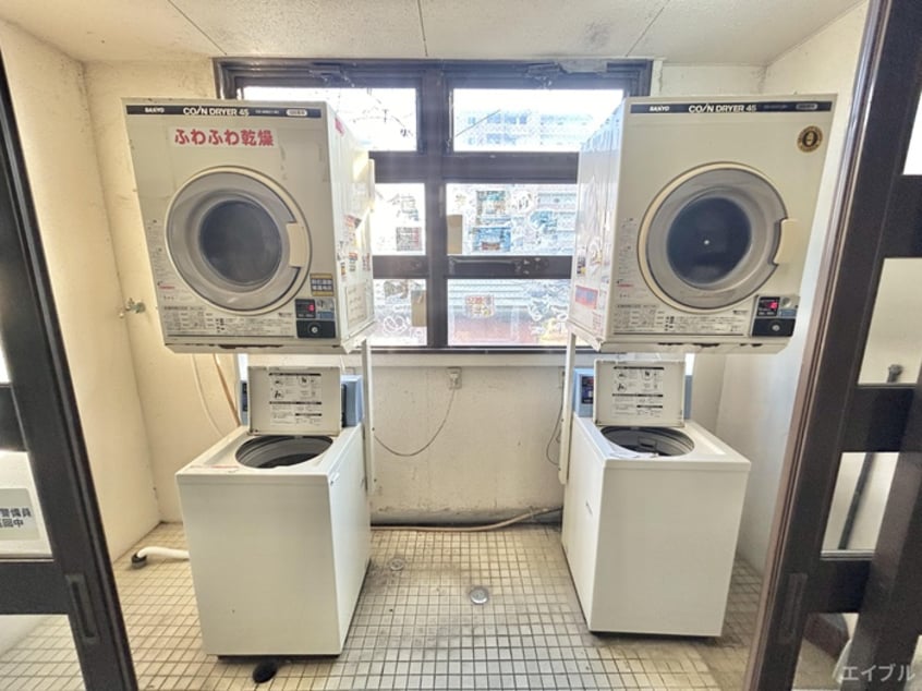 バイク置き場 ニュ－ポ－ト９