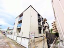 トリシア東大利の外観