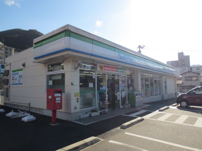 ファミリーマート 門司泉ヶ丘店(コンビニ)まで450m ベラフォレスタ大里桃山