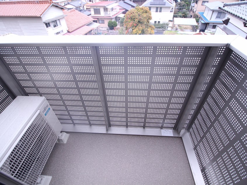 ベランダ・バルコニー アカイユⅢ