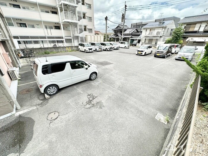 駐車場 ハーベスト瓜生