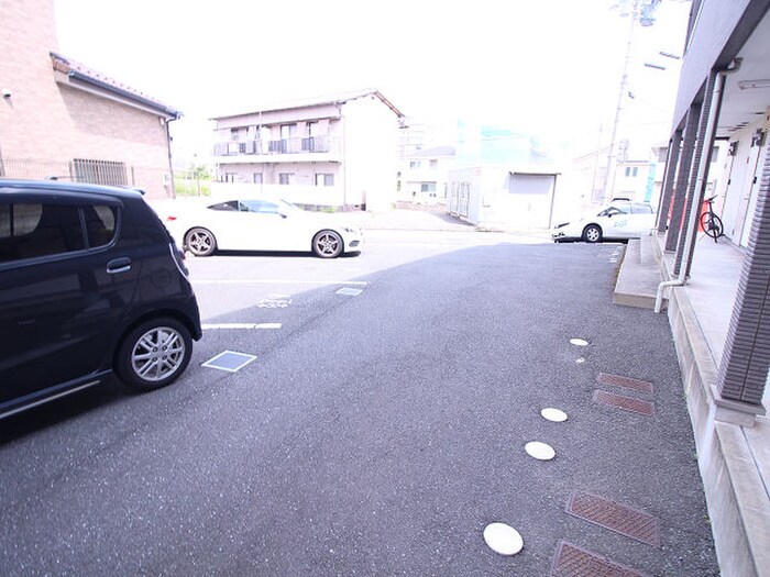 駐車場 フェリ－チェ原町