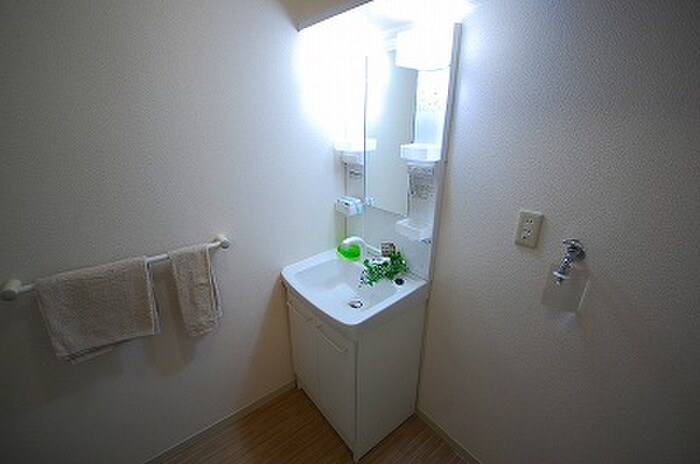 洗面 アヴェニールアージュＤ