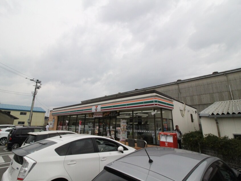 セブンイレブン(コンビニ)まで400m CB久留米ステラ