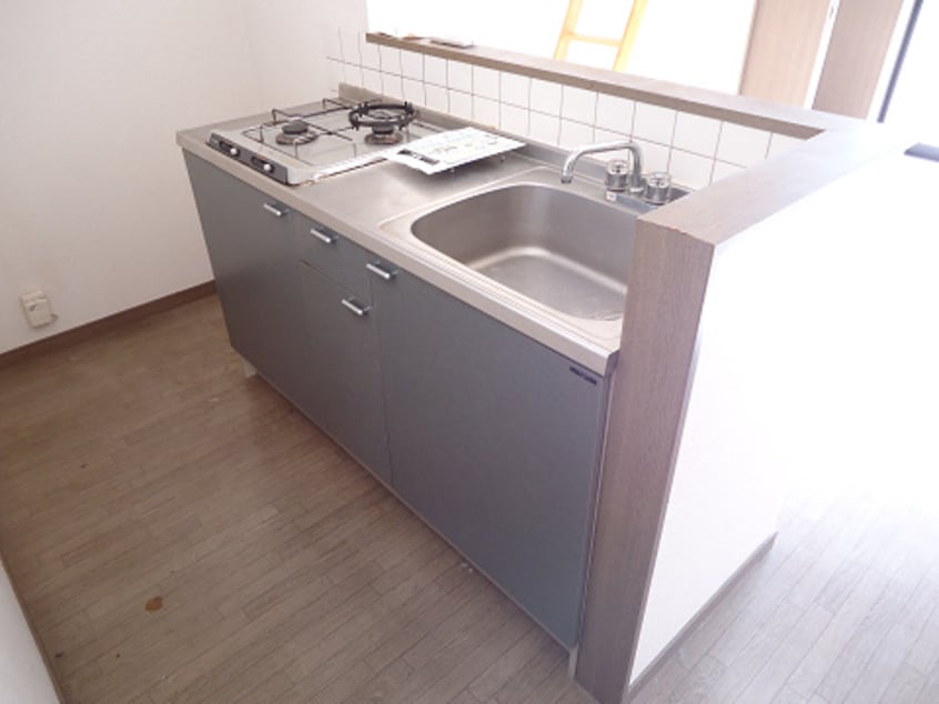 キッチン イーストスプリームⅢＢ