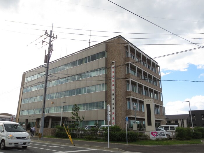 西福岡県警察署(警察署/交番)まで670m グロ－リアスヒルズ