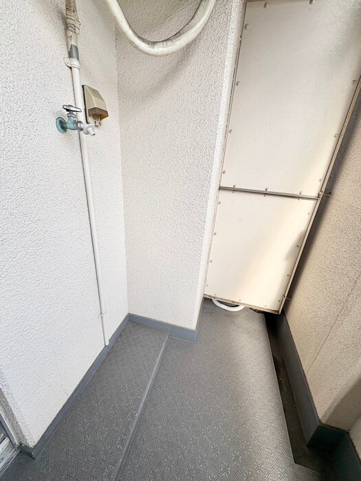 洗濯機置場 グッタ－プラッツ緑ヶ丘２番館