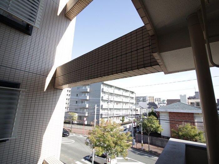 室内からの展望 セルフィーユ今川