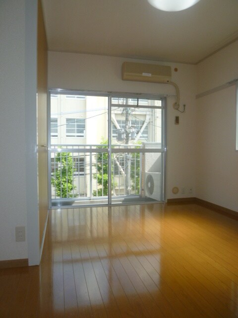 居室 伊勢コーポ