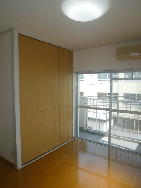 居室 伊勢コーポ