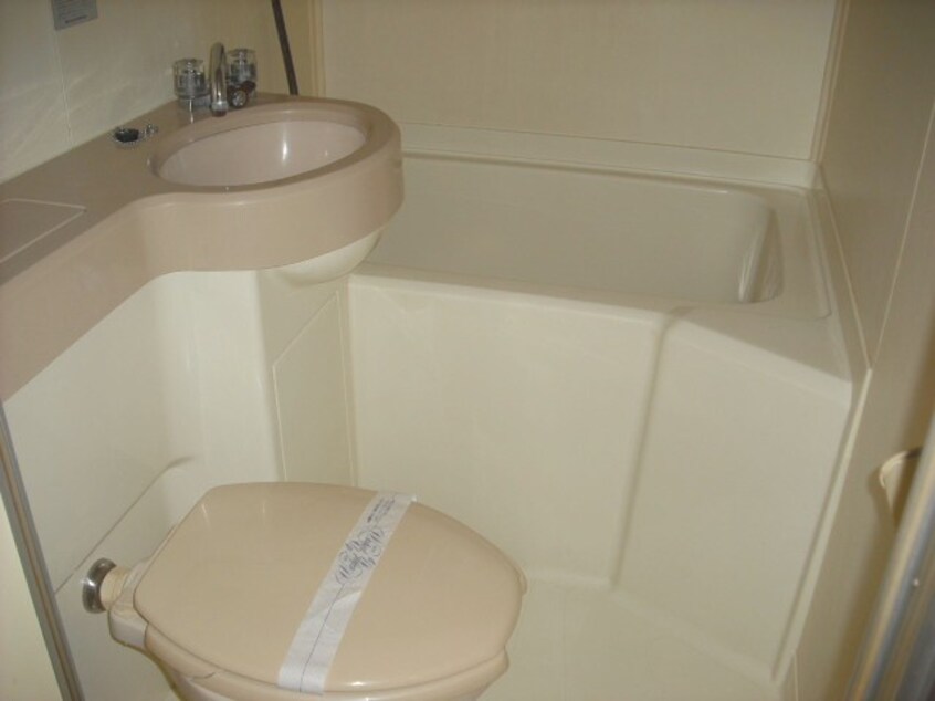 バス／シャワールーム等 ホワイトパレス黄金(1107)