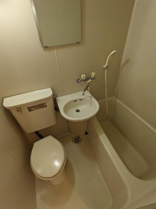 トイレ イルトラッツォ薬院