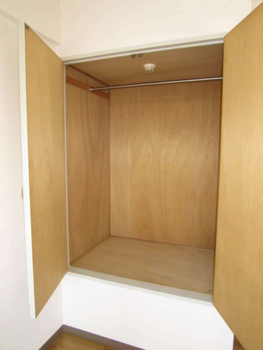 収納 エトワ－ルおばせ