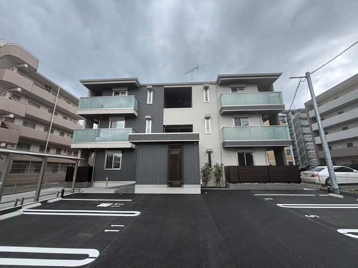 外観写真 ラコルト板付