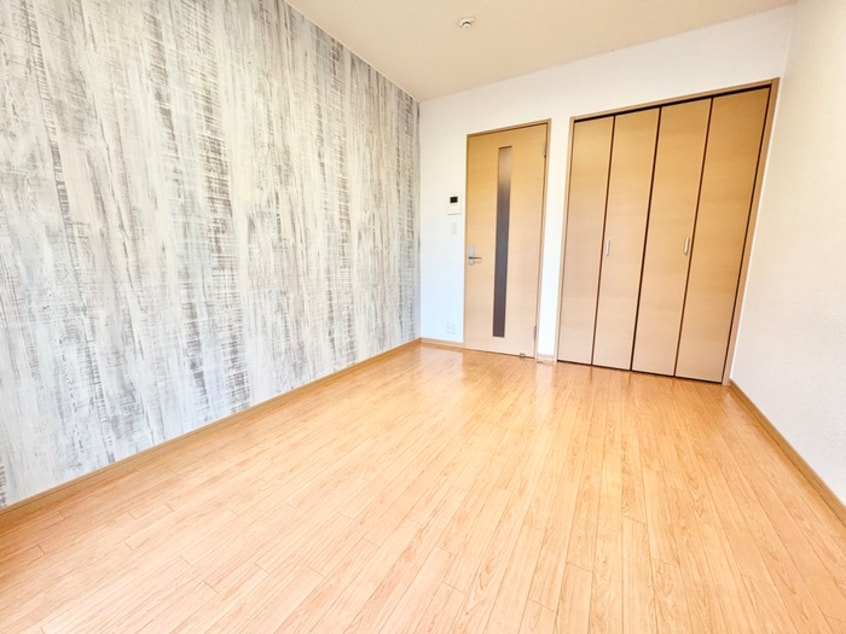 居室 フルーレ南方